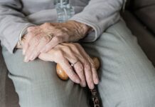 Czy można pobierać zasiłek dla bezrobotnych i pracować za granicą? Czy można pobierać zasiłek dla bezrobotnych i pracować za granicą?