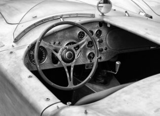 Co jest głównym celem ataku DoS?