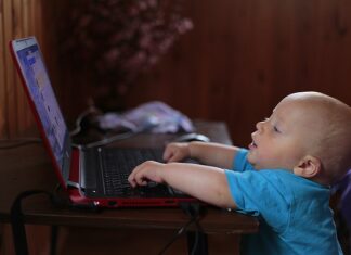 Ile lat uczy się w liceum?